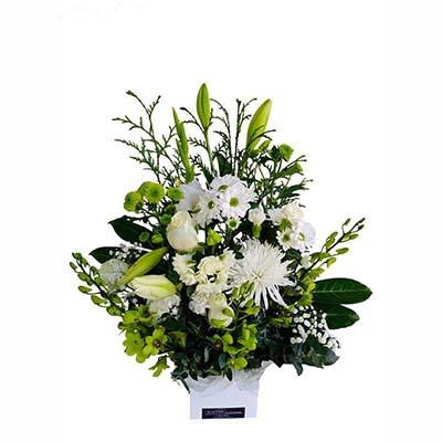 Gift box white flower arrangement